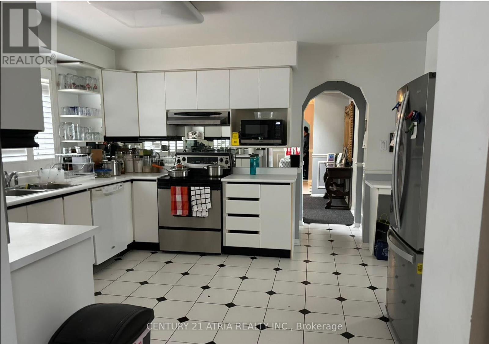 Property at 4762 14TH AVENUE image 3