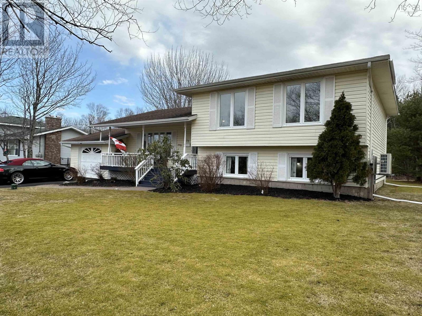 35 Carmichael Drive, sydney river, Nova Scotia