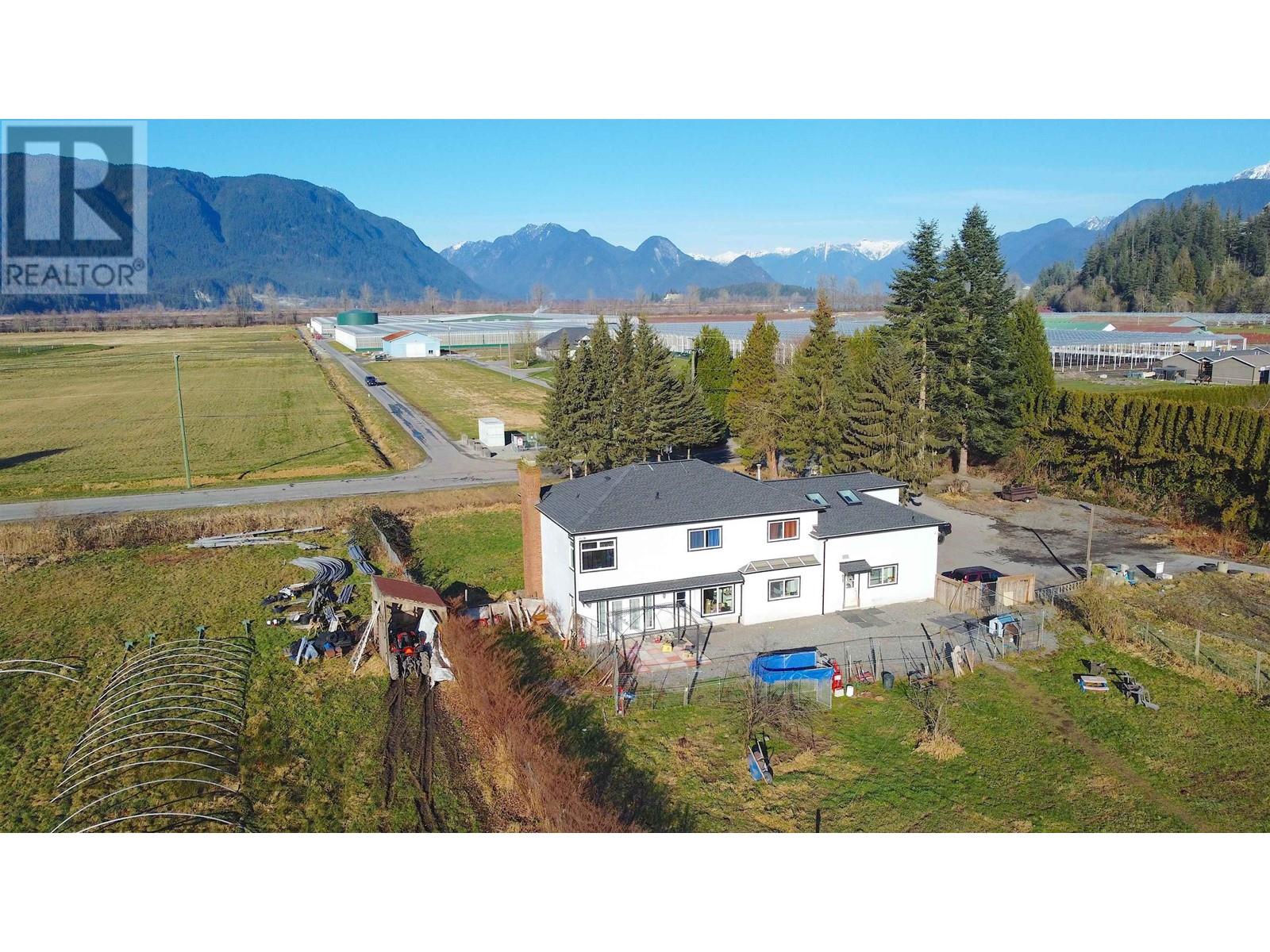 19682 Richardson Road, Pitt Meadows, British Columbia  V3Y 1Z1 - Photo 18 - R2977172