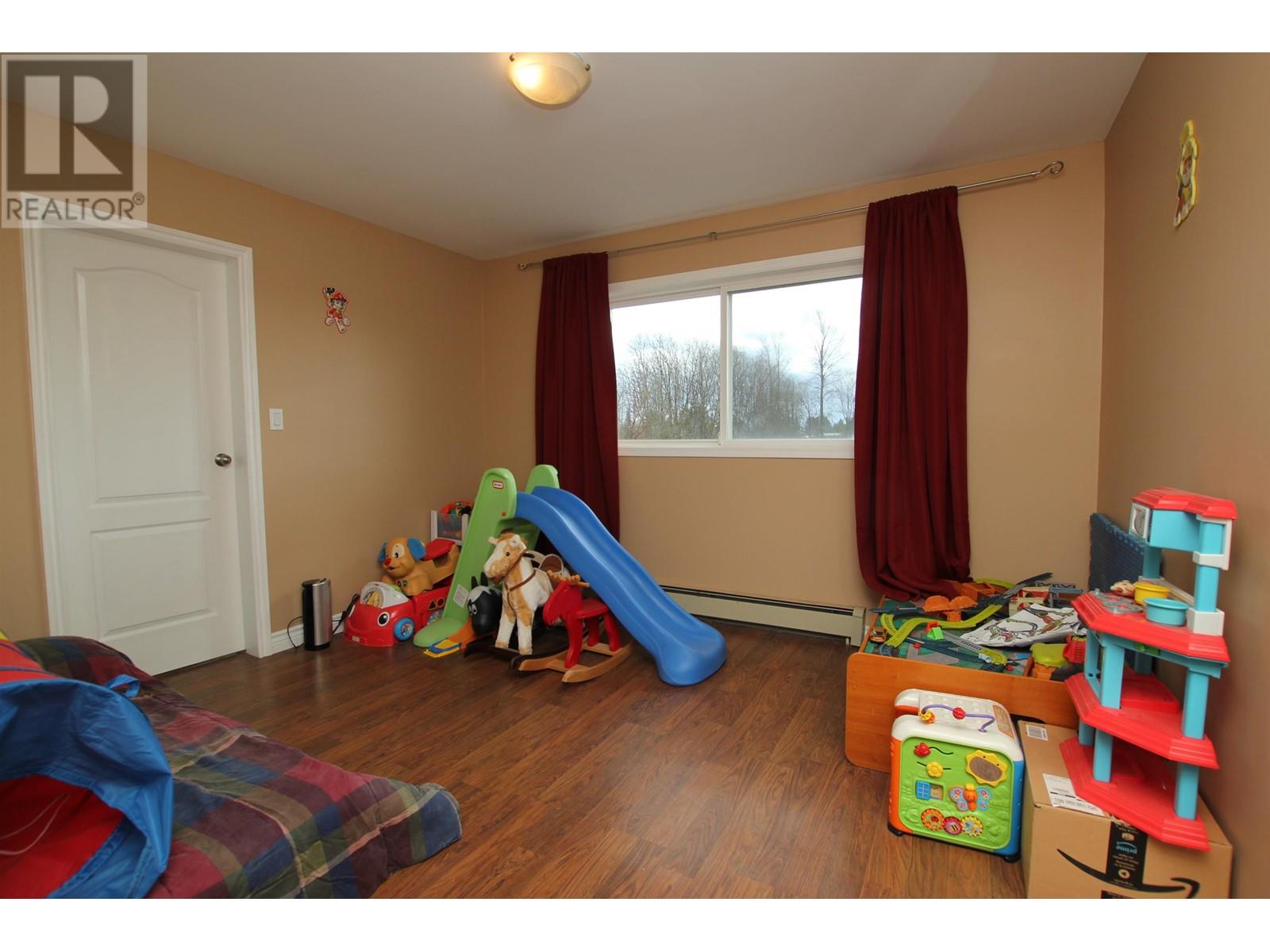 19682 Richardson Road, Pitt Meadows, British Columbia  V3Y 1Z1 - Photo 12 - R2977172