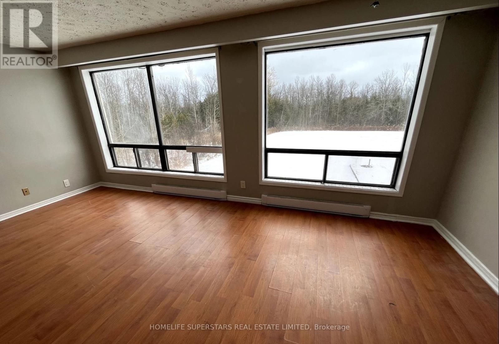 3 - 5051 Baseline Road, Georgina (Sutton & Jackson's Point), Ontario  L0E 1R0 - Photo 4 - N12036960