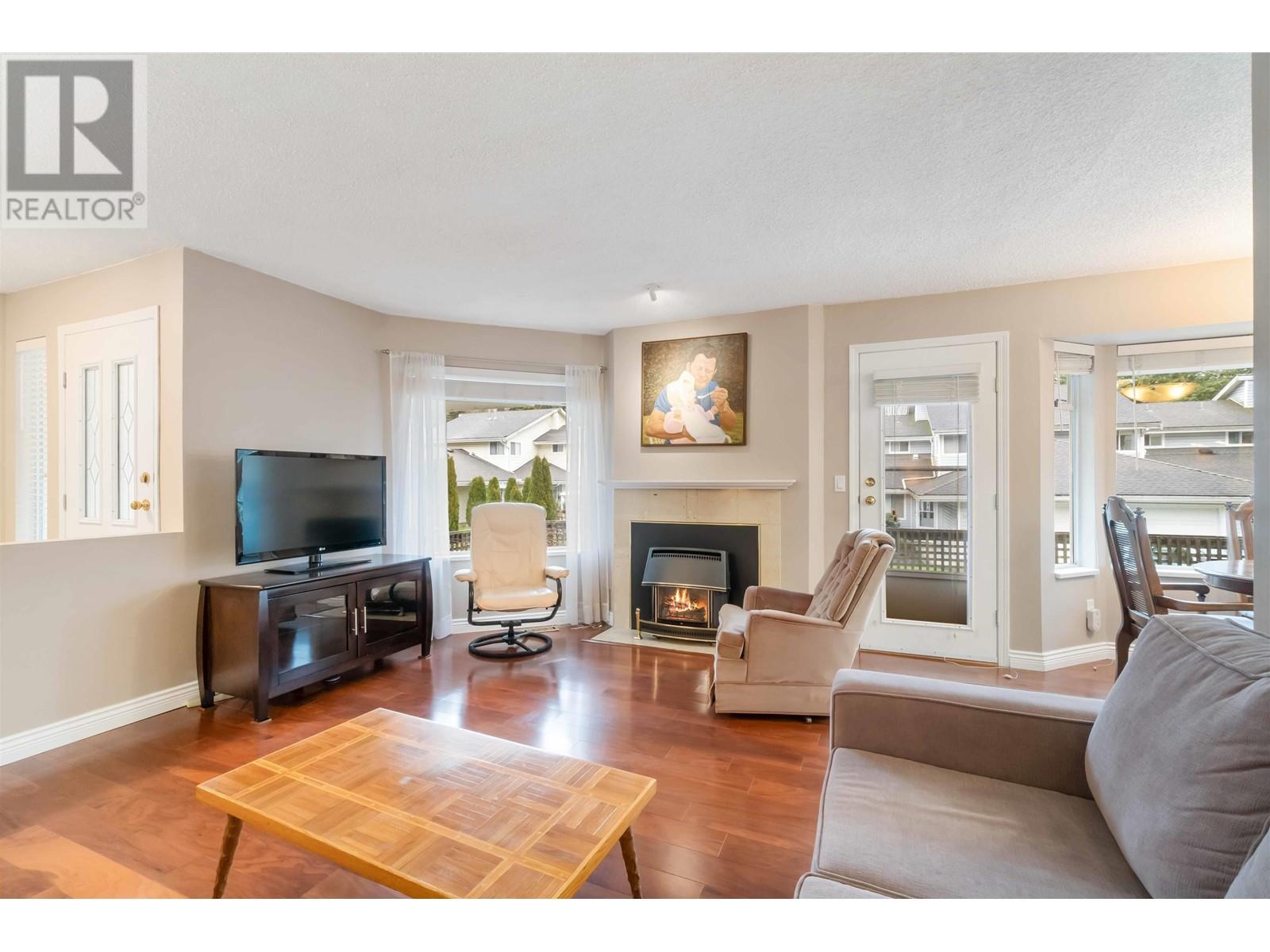 19 1190 Falcon Drive, Coquitlam, British Columbia  V3E 2L1 - Photo 5 - R2968998