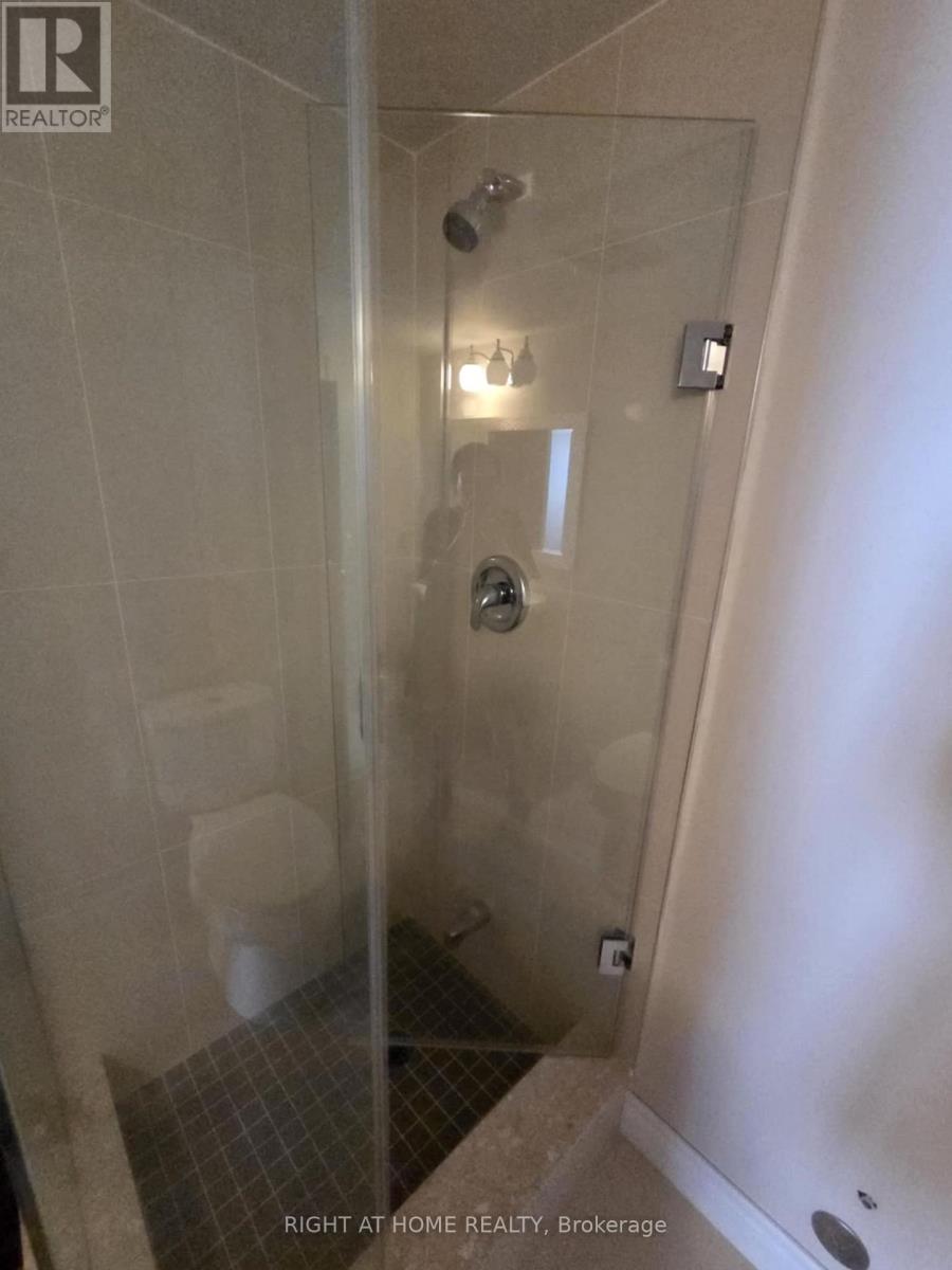 1203 - 5765 Yonge Street, Toronto (Newtonbrook East), Ontario  M2M 4H9 - Photo 12 - C12028983