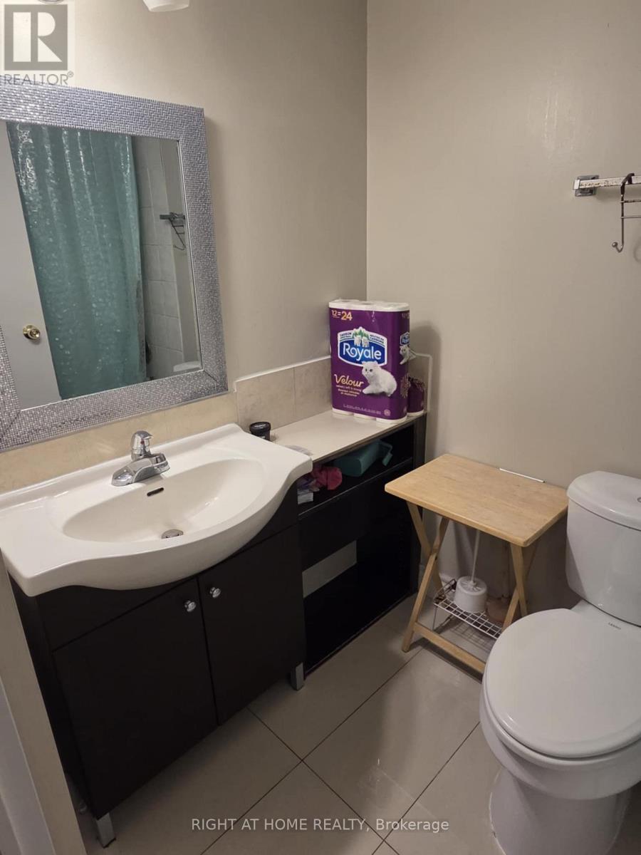 1203 - 5765 Yonge Street, Toronto (Newtonbrook East), Ontario  M2M 4H9 - Photo 16 - C12028983
