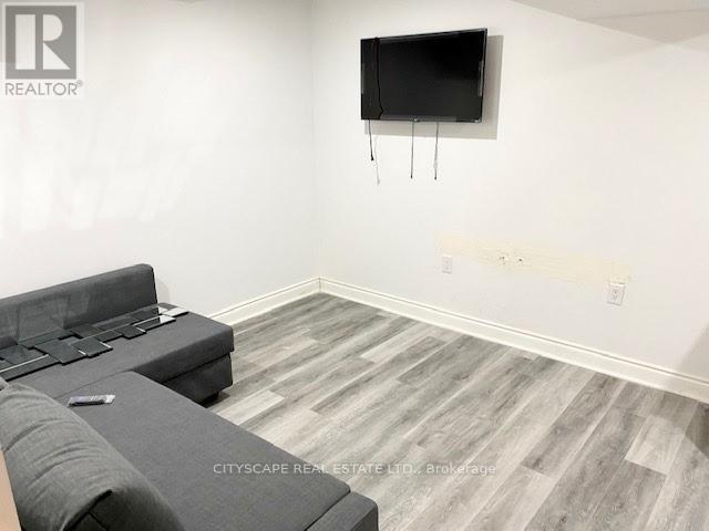 1b - 6421 Donway Drive, Mississauga (East Credit), Ontario  L5V 1J4 - Photo 6 - W12036998