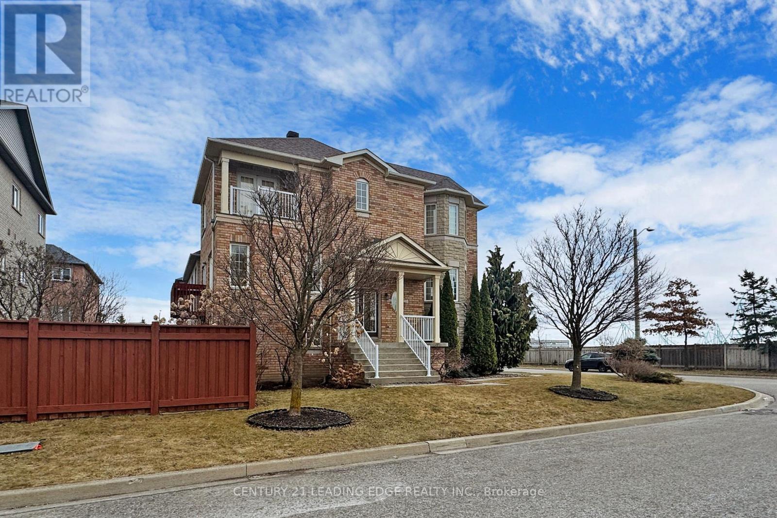 14 La Maria Lane, Vaughan, Ontario  L6A 3X2 - Photo 2 - N12036415