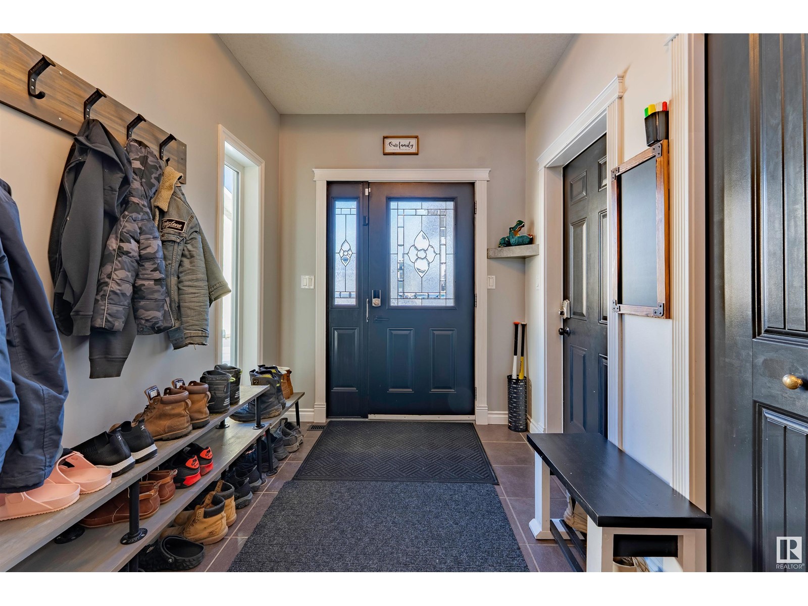 Property at 4804 64 AV image 3