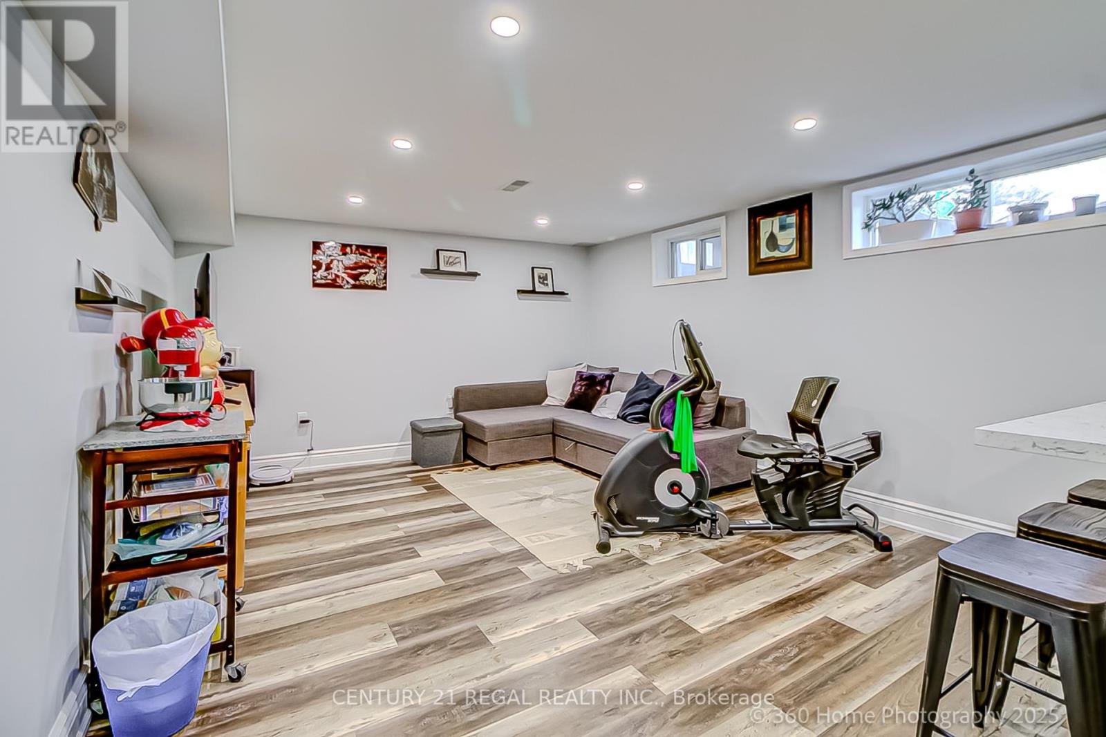 17 Electro Road, Toronto, Ontario  M1R 2A6 - Photo 17 - E12037008