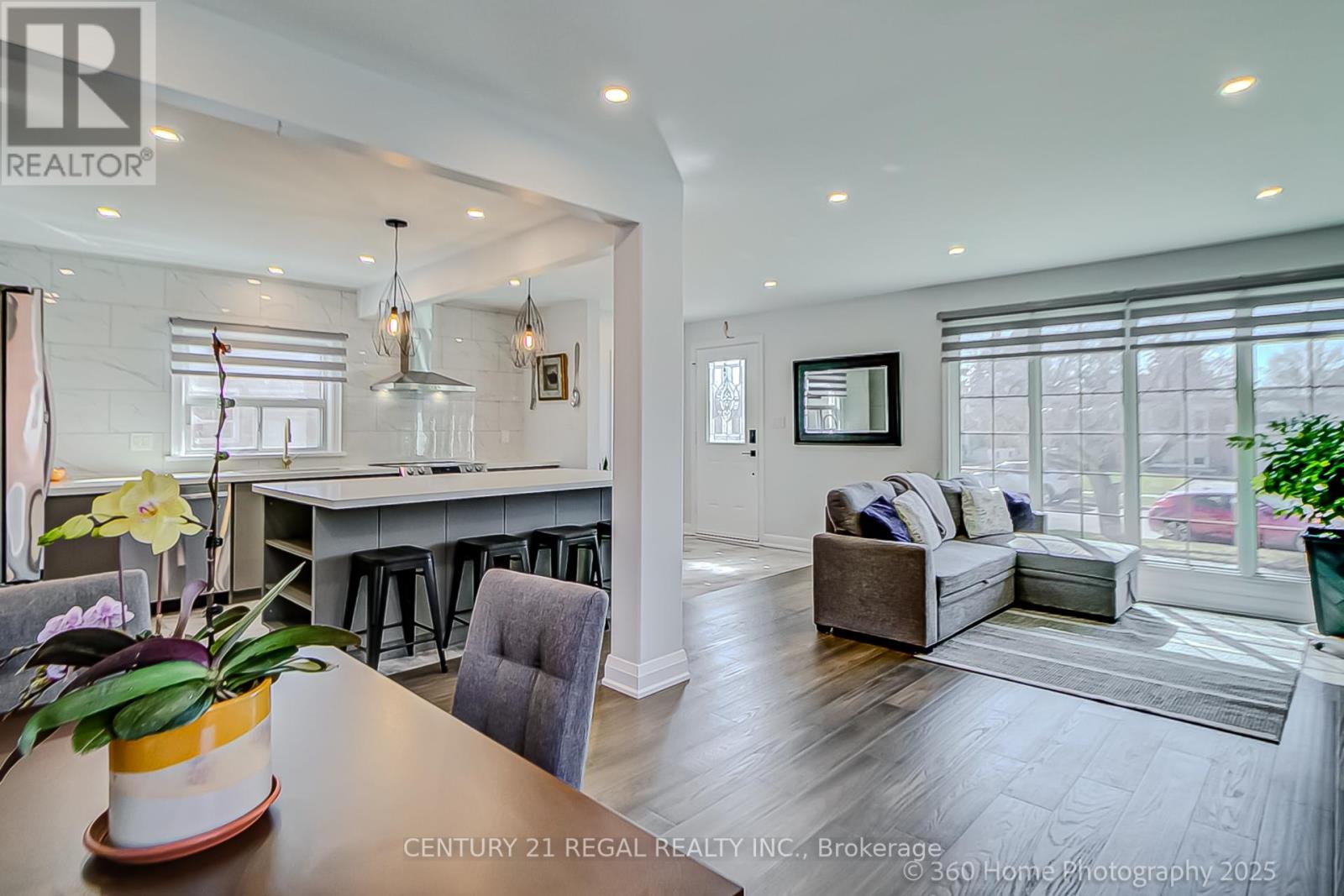 17 Electro Road, Toronto, Ontario  M1R 2A6 - Photo 6 - E12037008