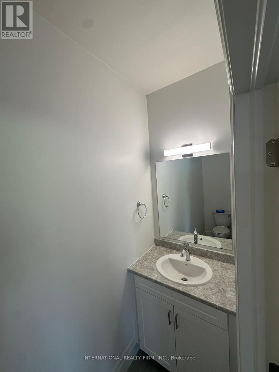 40 Evans Street, Prince Edward County, Ontario  K0K 2T0 - Photo 11 - X12037005