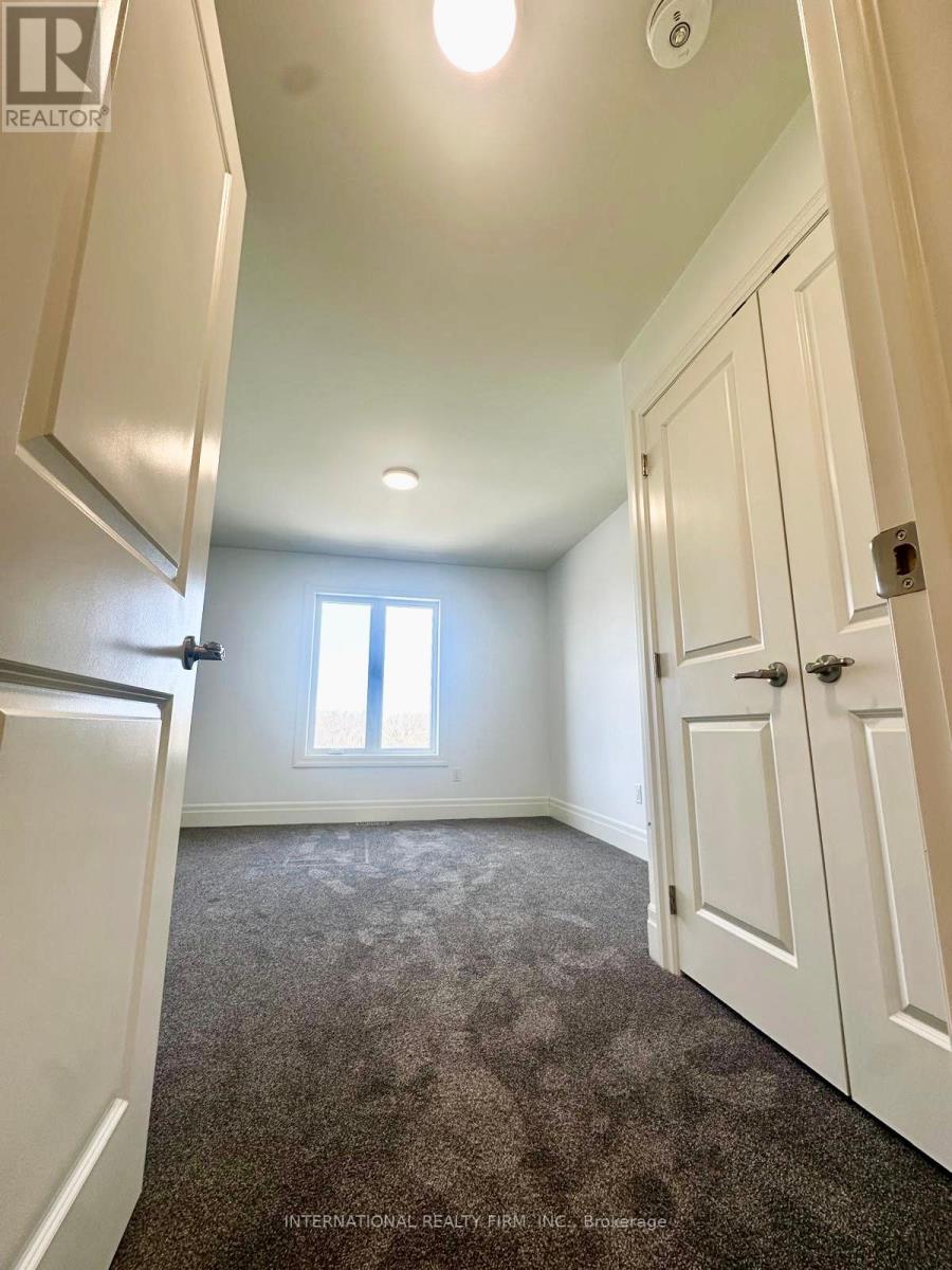 40 Evans Street, Prince Edward County, Ontario  K0K 2T0 - Photo 7 - X12037005