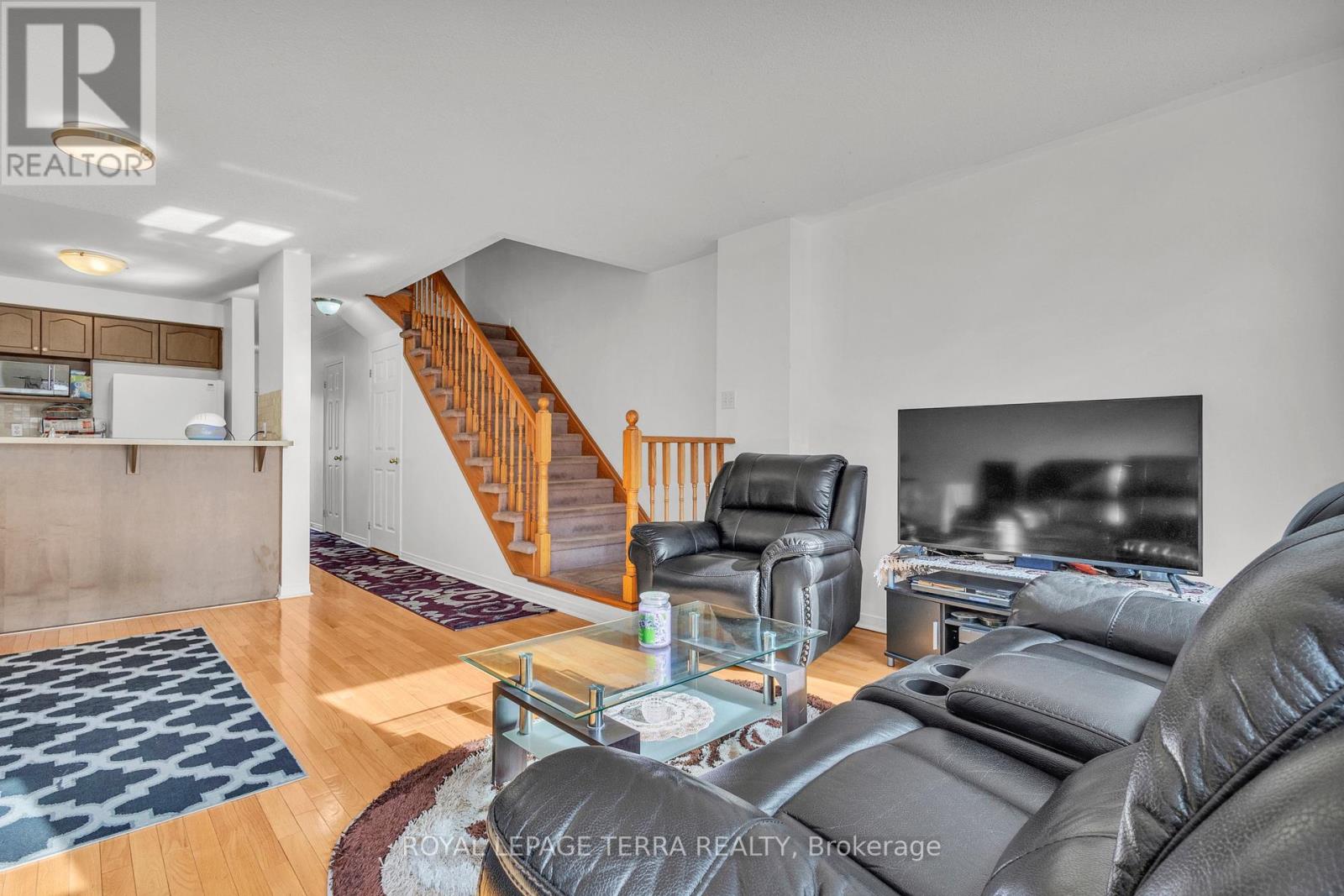 105 - 27 Brucewood Road, Brampton, Ontario  L6R 3N1 - Photo 13 - W12037061