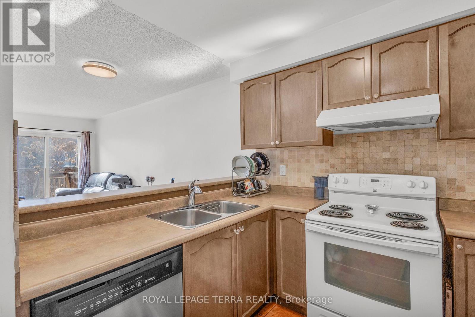 105 - 27 Brucewood Road, Brampton, Ontario  L6R 3N1 - Photo 20 - W12037061