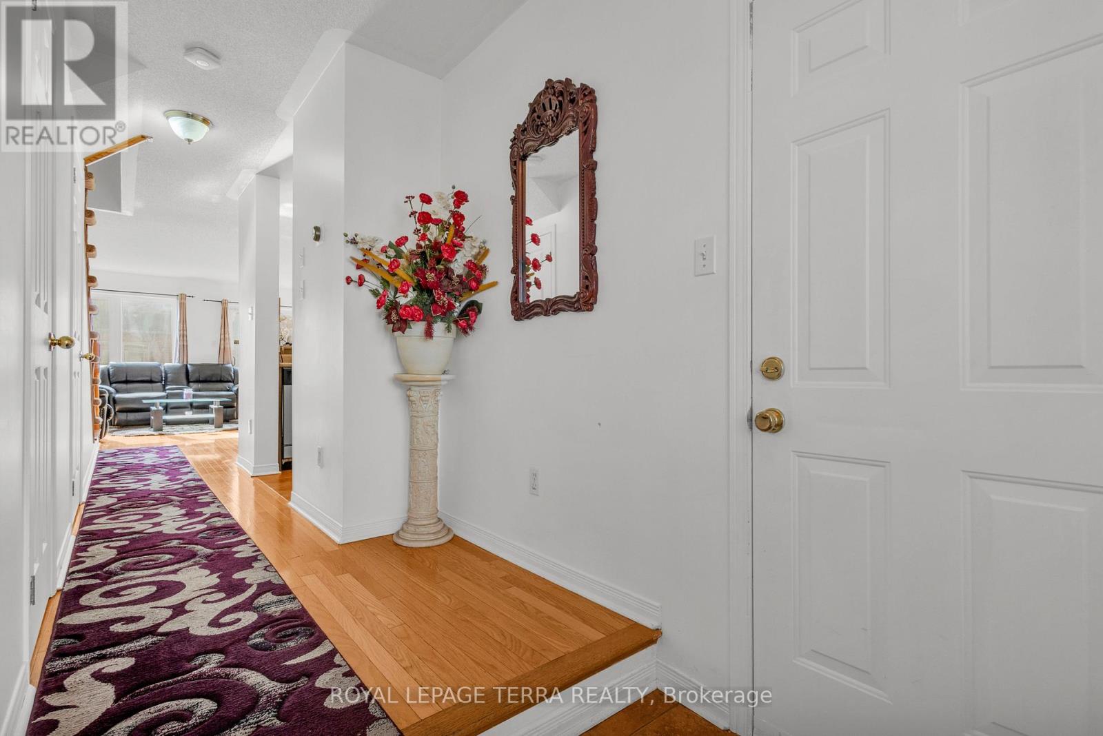 105 - 27 Brucewood Road, Brampton, Ontario  L6R 3N1 - Photo 9 - W12037061