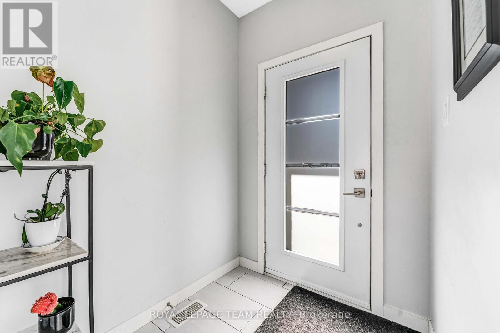 14 Livya Street, The Nation, Ontario  K0A 2M0 - Photo 2 - X12037150