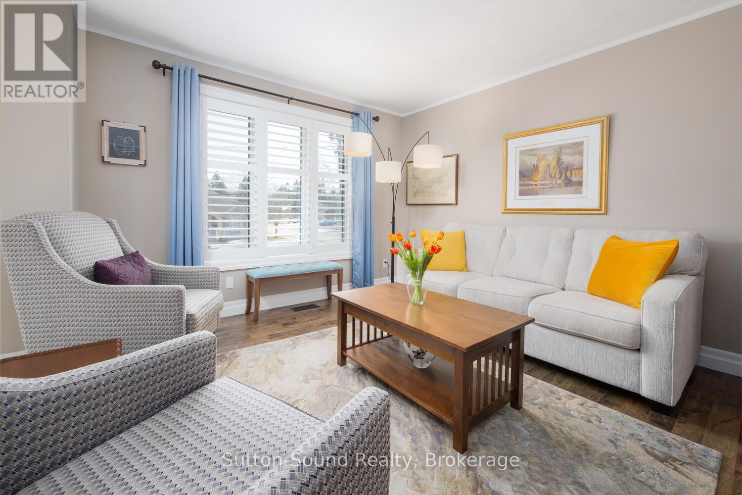 310 Beattie Street, Owen Sound, Ontario  N4K 6X2 - Photo 7 - X12037136