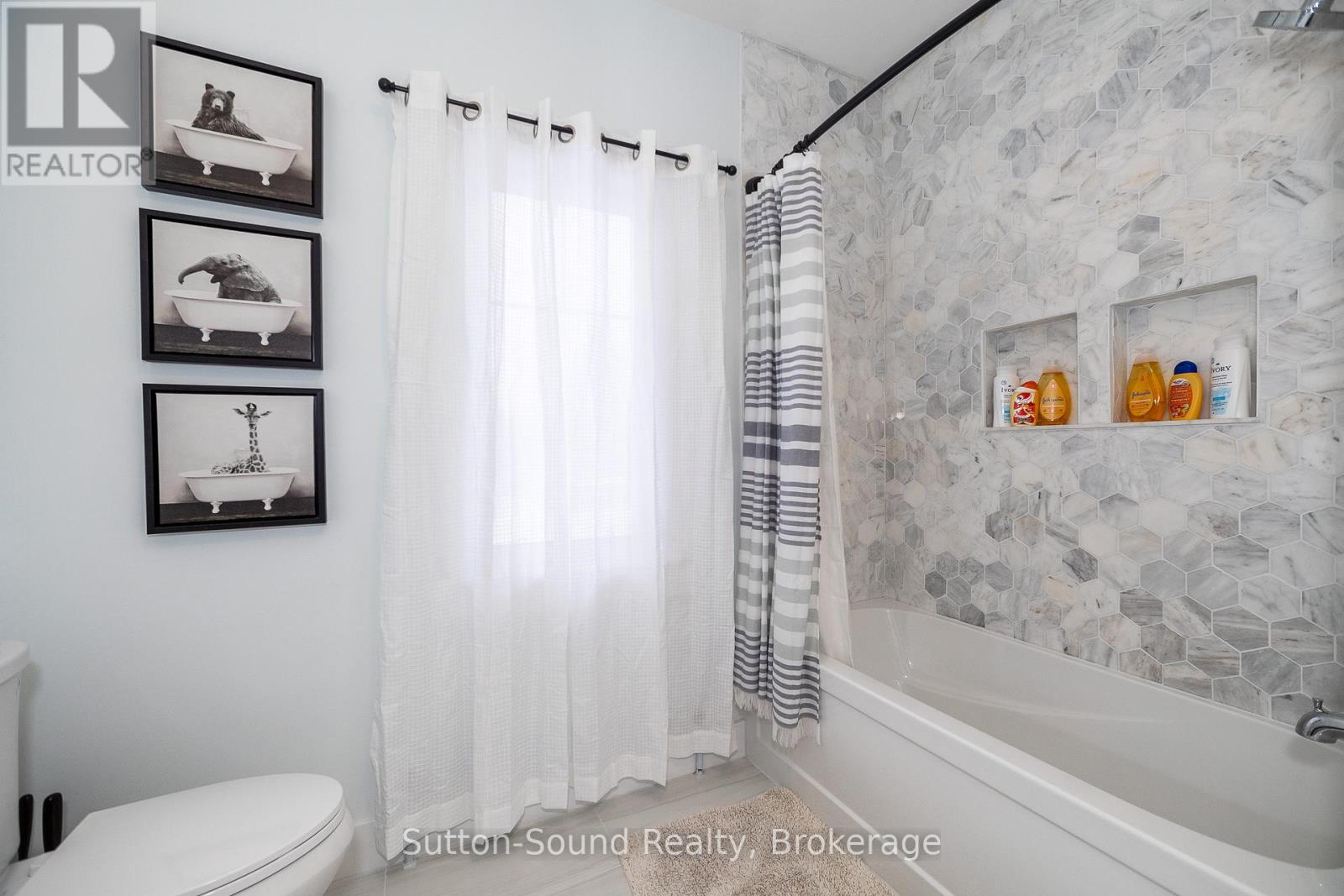 875 27th Street W, Georgian Bluffs, Ontario  N4K 6V5 - Photo 31 - X12037161