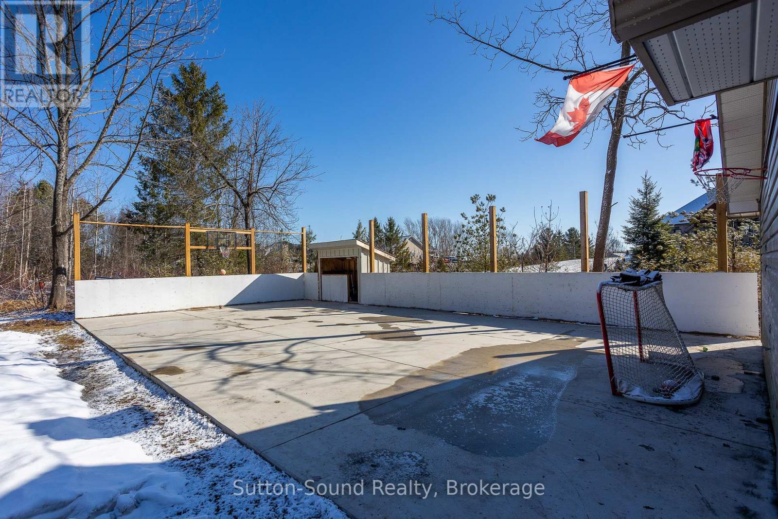 875 27th Street W, Georgian Bluffs, Ontario  N4K 6V5 - Photo 41 - X12037161