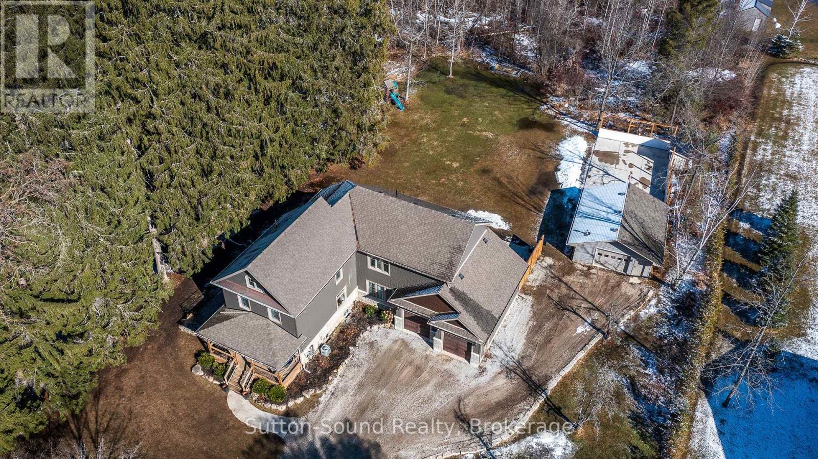 875 27th Street W, Georgian Bluffs, Ontario  N4K 6V5 - Photo 48 - X12037161