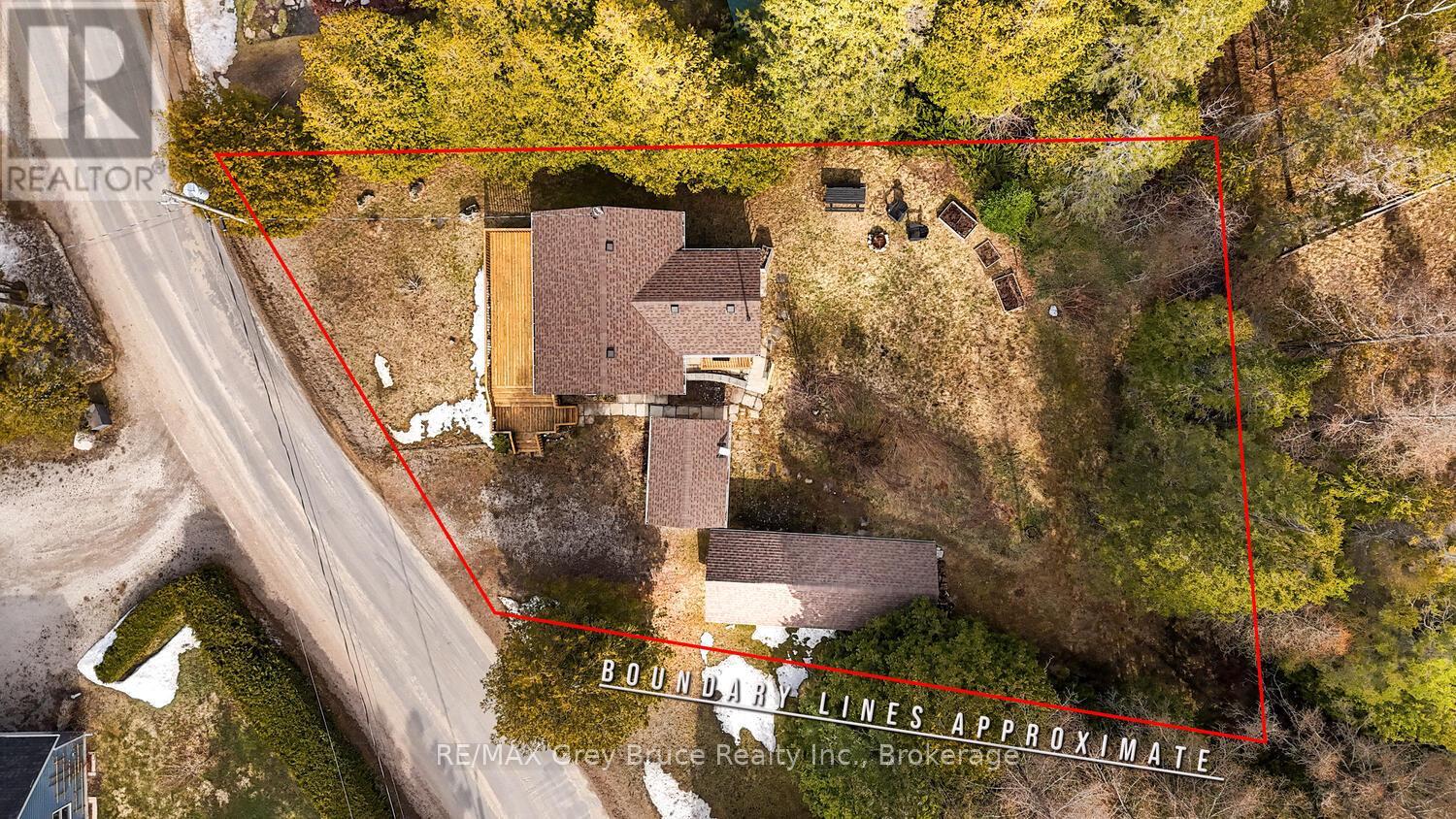 861 Pike Bay Road, Northern Bruce Peninsula, Ontario  N0H 2T0 - Photo 6 - X12037173