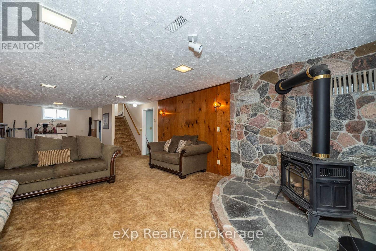 439607 Sydenham-Lakeshore Drive, Meaford, Ontario  N0H 1B0 - Photo 22 - X12037178