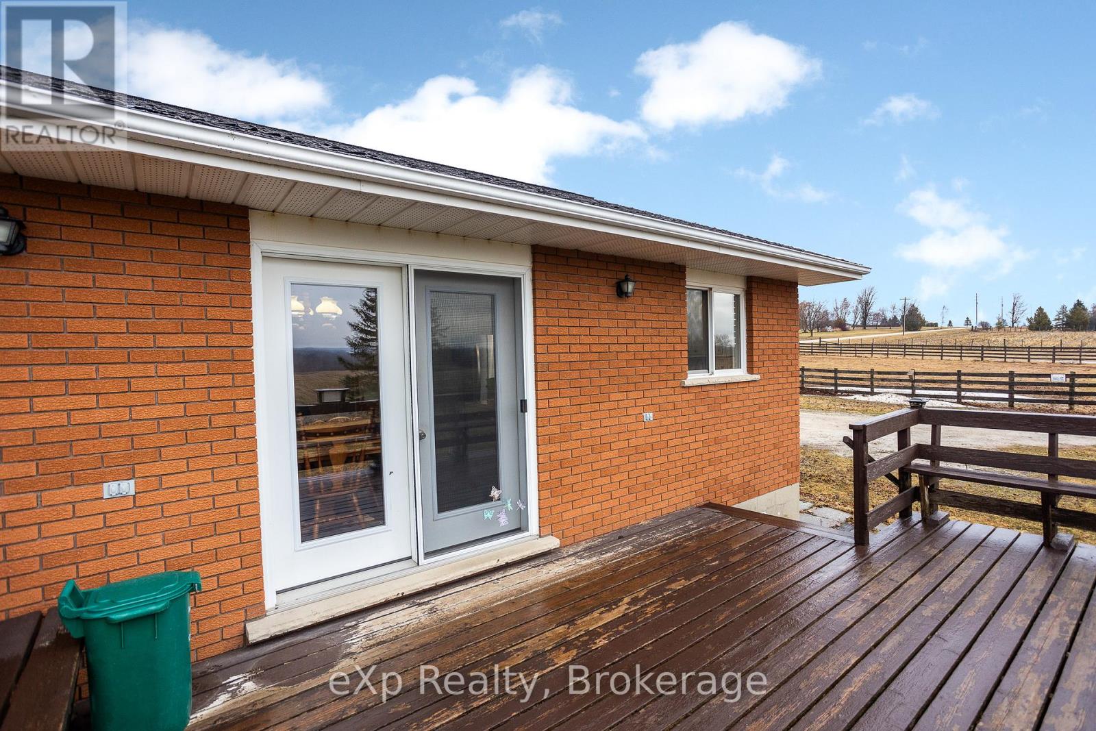 439607 Sydenham-Lakeshore Drive, Meaford, Ontario  N0H 1B0 - Photo 27 - X12037178
