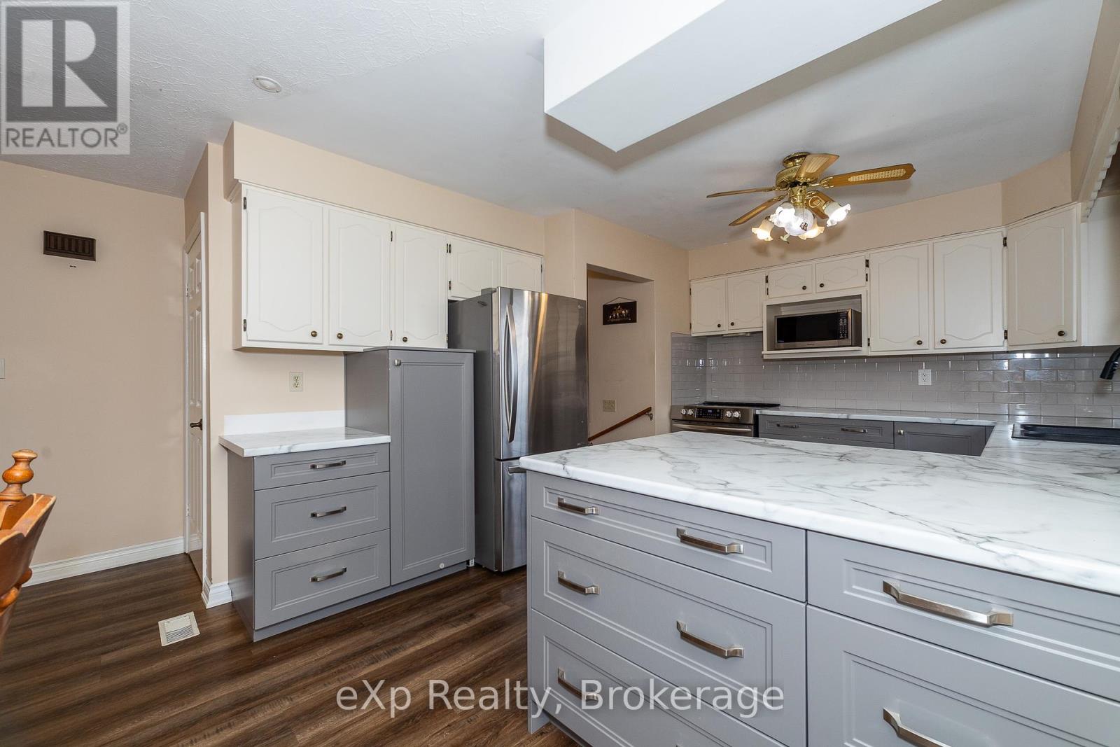 439607 Sydenham-Lakeshore Drive, Meaford, Ontario  N0H 1B0 - Photo 8 - X12037178
