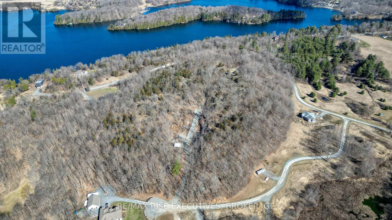 6 Cranberry Cove Lane, Frontenac, Ontario  K0H 2N0 - Photo 2 - X12037221