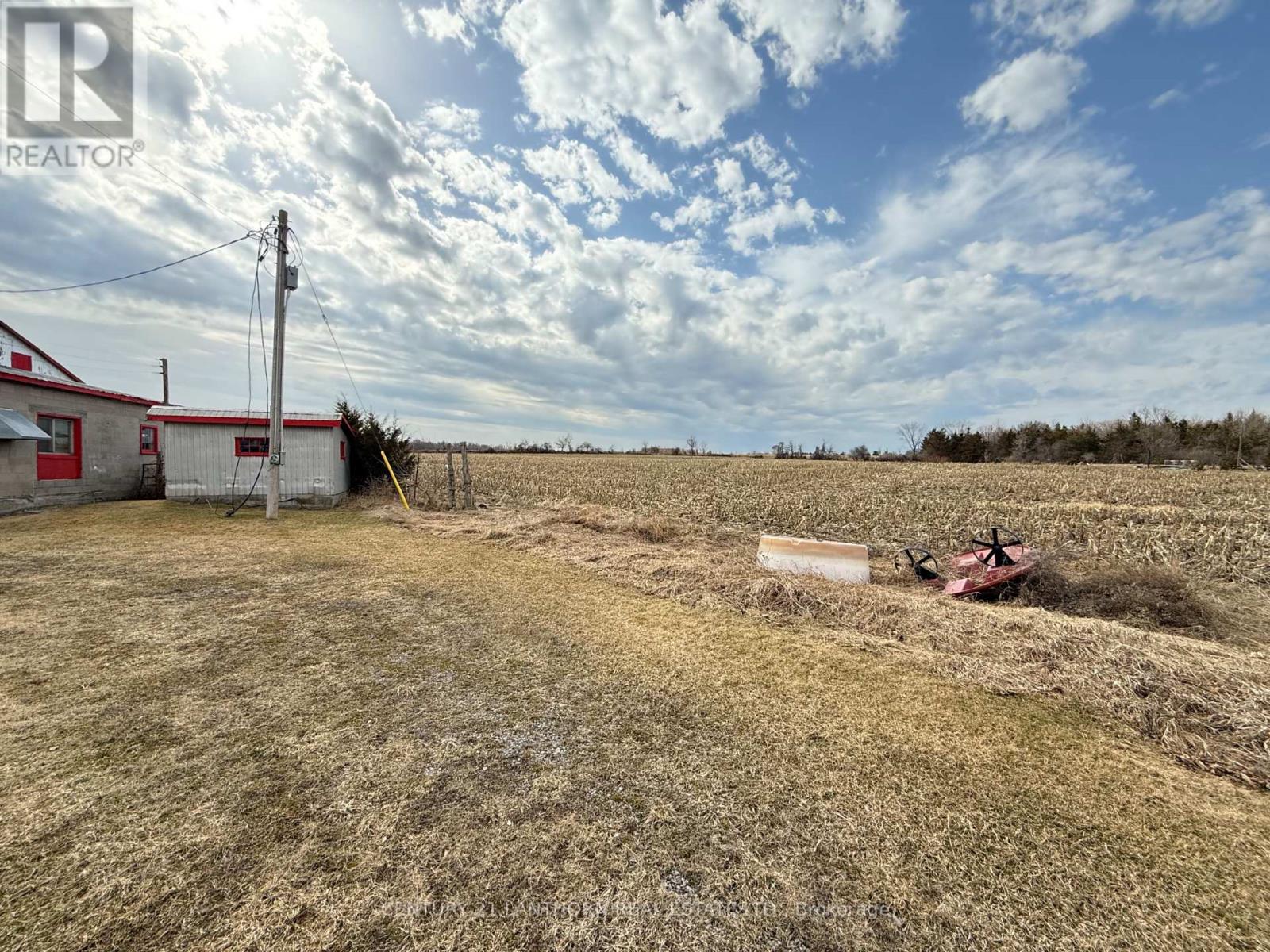 1546 County Road 7 Road W, Prince Edward County, Ontario  K0K 2T0 - Photo 5 - X12037215