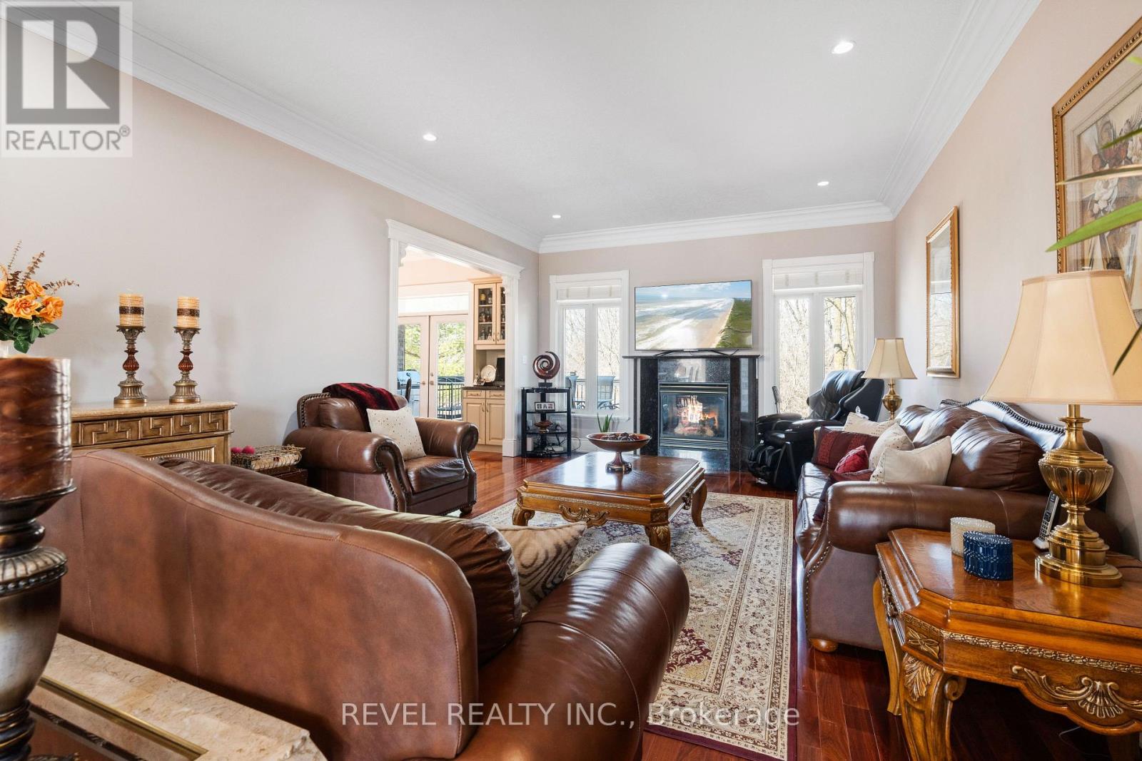 Photo 14 of 50 for 1802 Riverbend Road