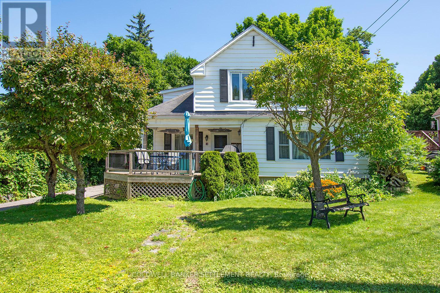 1070 Elizabeth Street, Frontenac (Frontenac Centre), Ontario  K0H 2P0 - Photo 1 - X12037199