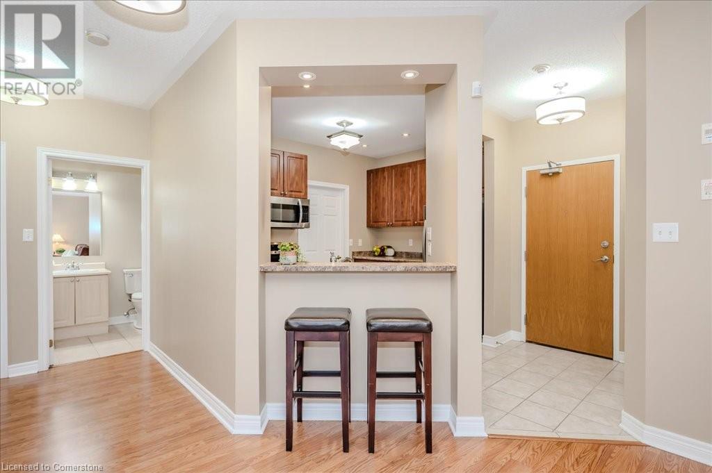 443 Centennial Forest Drive Unit# 105, Milton, Ontario  L9T 6A1 - Photo 11 - 40709365