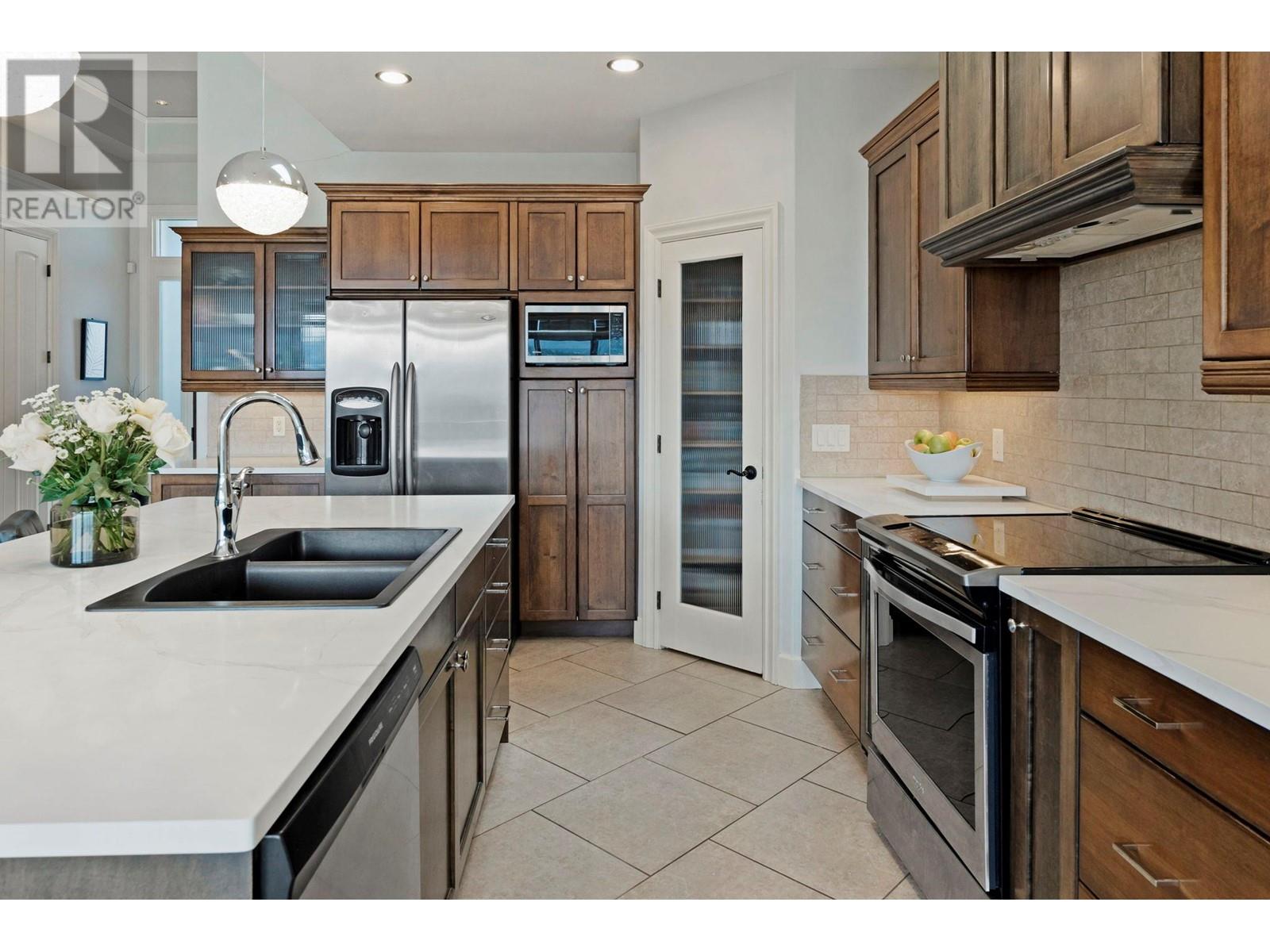Property at 1094 Henderson Drive image 3