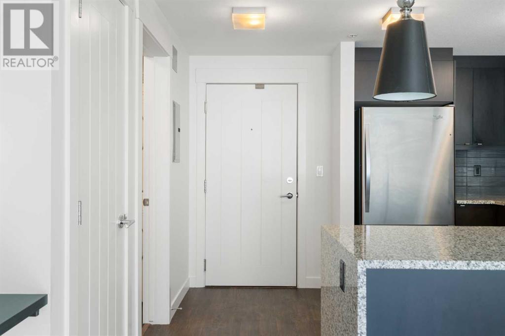 Property at 102, 45 Aspenmont Heights SW image 5