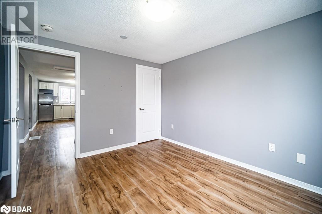 39 Laurie Crescent, Barrie, Ontario  L4M 6C7 - Photo 46 - 40708861