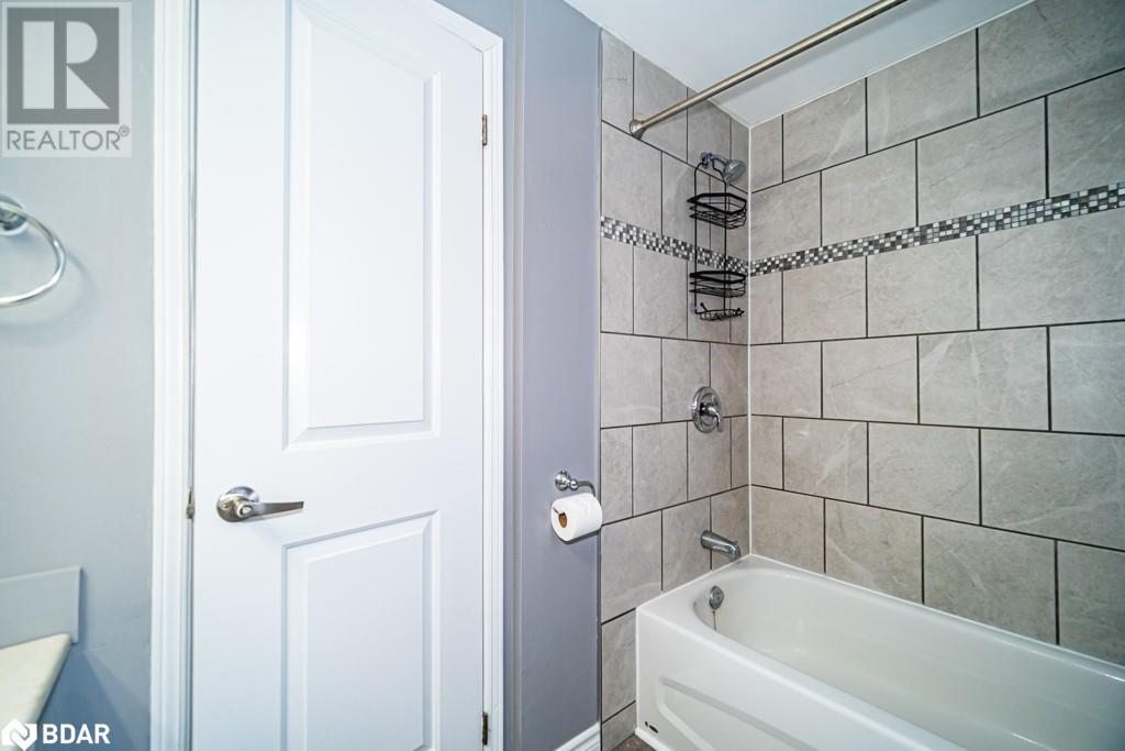 39 Laurie Crescent, Barrie, Ontario  L4M 6C7 - Photo 43 - 40708861