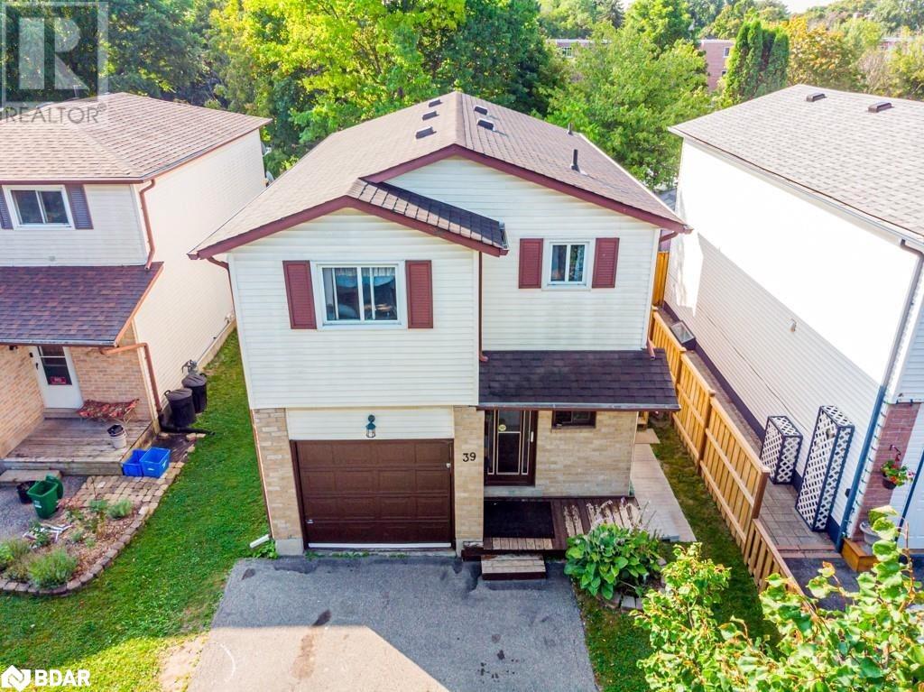 39 Laurie Crescent, Barrie, Ontario  L4M 6C7 - Photo 3 - 40708861