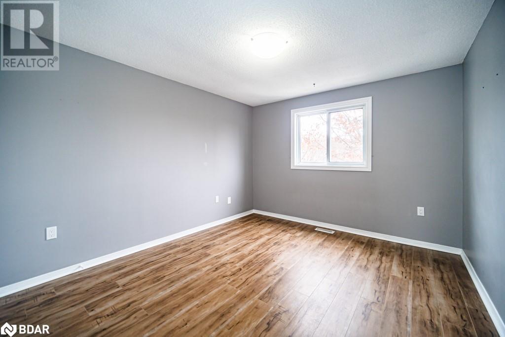 39 Laurie Crescent, Barrie, Ontario  L4M 6C7 - Photo 42 - 40708890