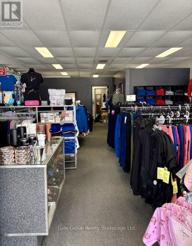 #2 - Medicwear - 84 Charing Cross Street, Brantford, Ontario  N3R 2H6 - Photo 3 - X12037236