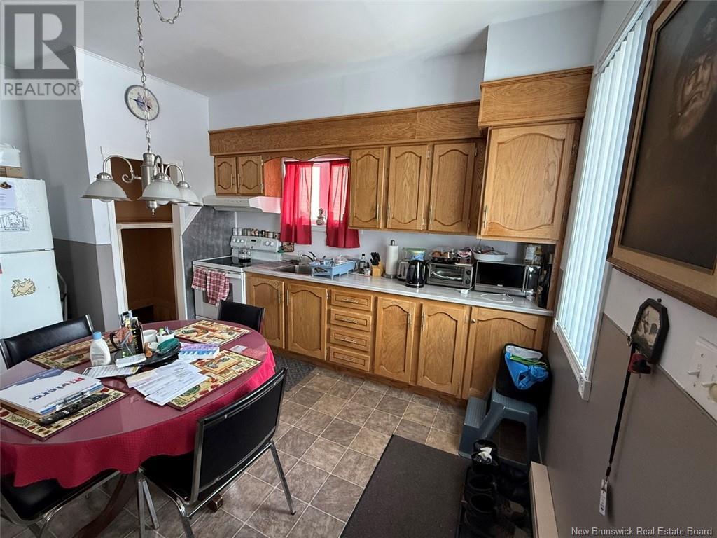 Property at 81 Veniot Street image 3