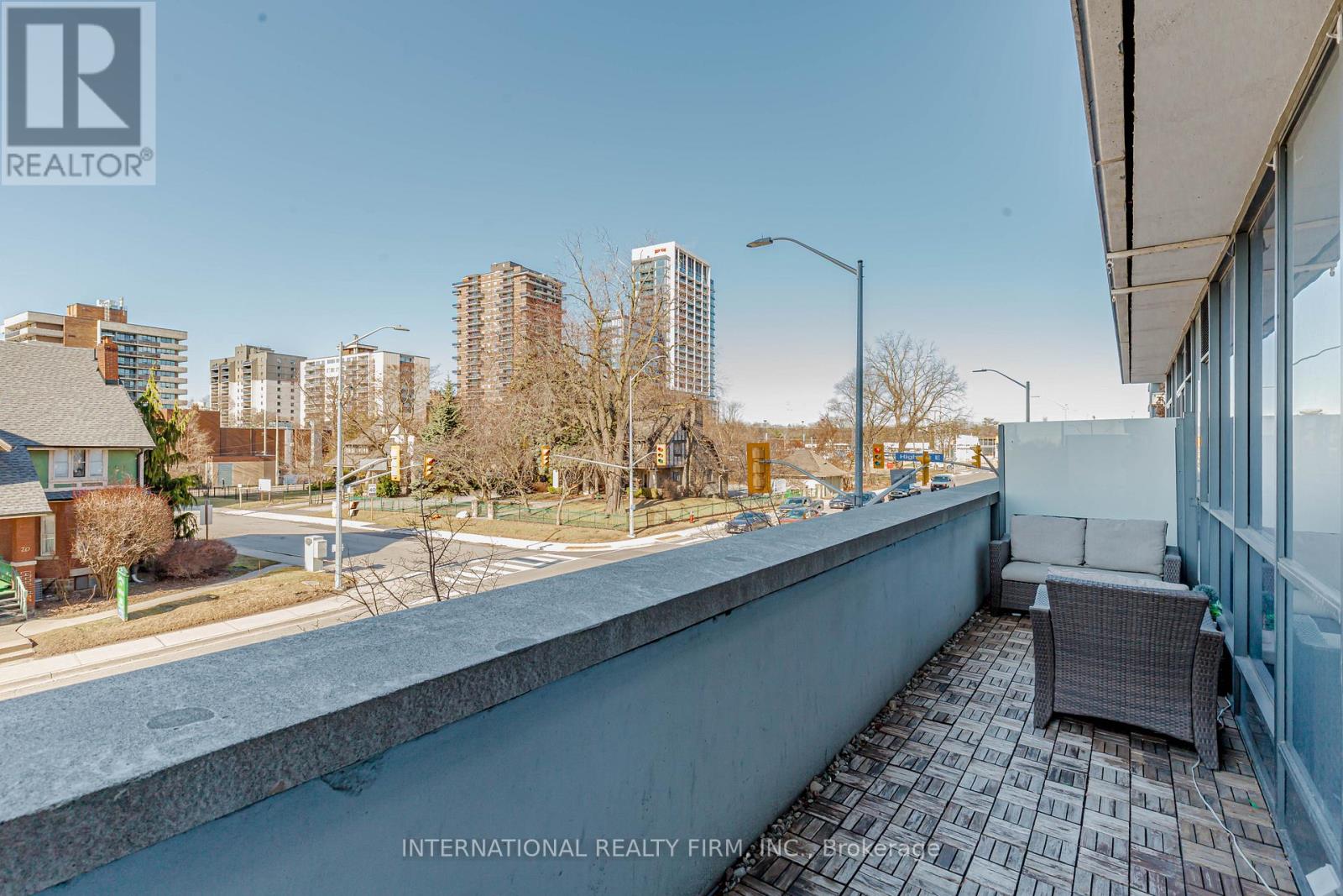 211 - 1 Hurontario Street, Mississauga, Ontario  L5G 0A3 - Photo 16 - W12037291