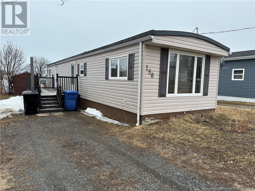 Property at 190 Lakeside Avenue image 1