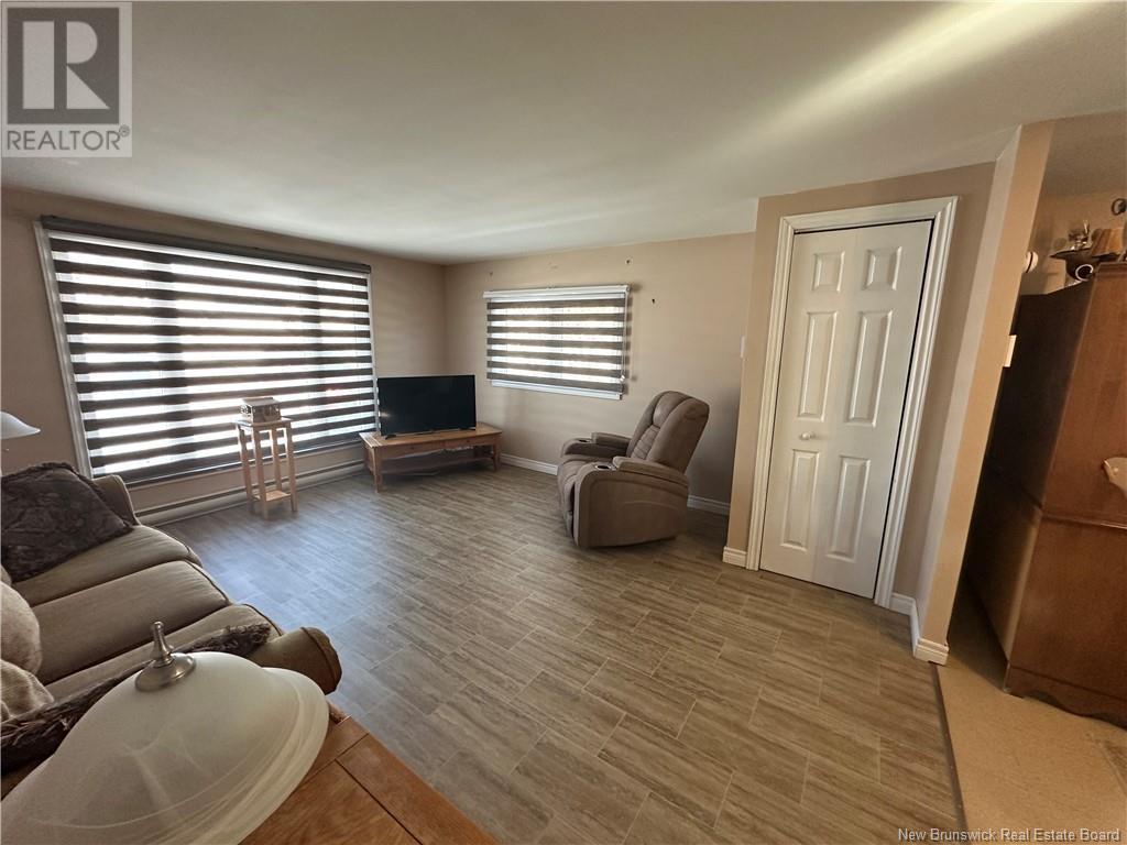 Property at 190 Lakeside Avenue image 5