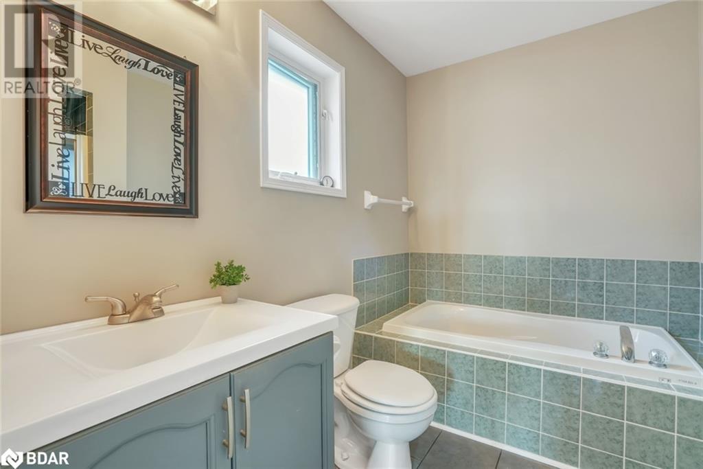 16 Todd Drive, Barrie, Ontario  L4N 9K6 - Photo 13 - 40706302