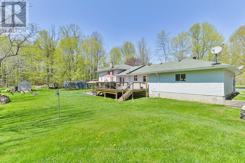Property at 347 DOWNS ROAD image 3