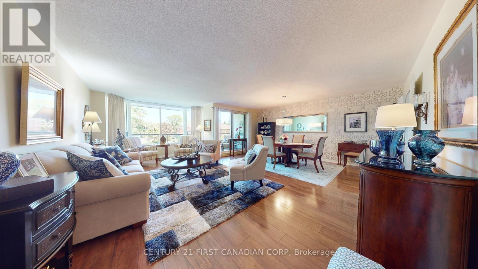 Property at 204 - 1180 COMMISSIONERS ROAD W image 4