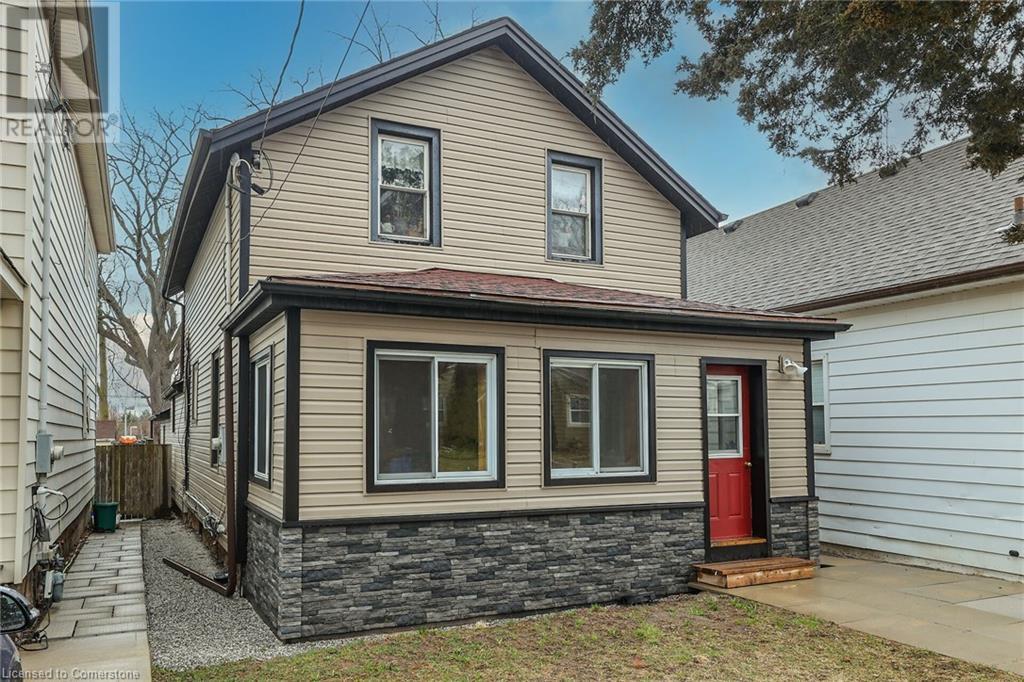 Property at 15 ADELAIDE Street image 3
