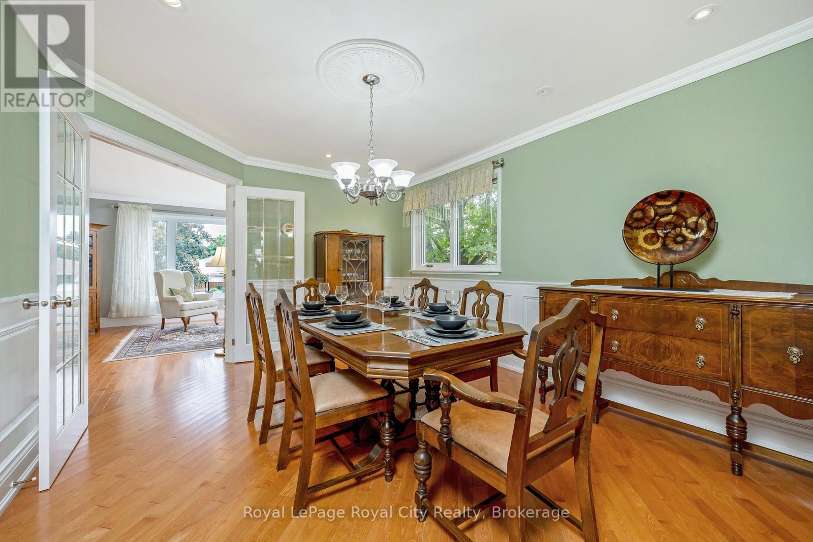 35 Inglewood Drive, Brampton, Ontario  L6W 2N4 - Photo 14 - W12037297