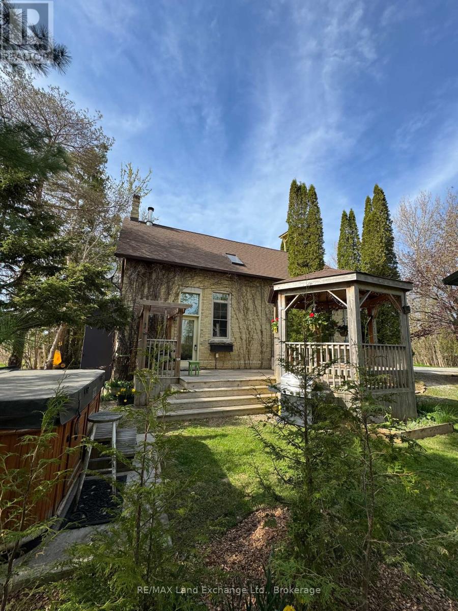 4253 Bruce Road 3 Road, Saugeen Shores, Ontario  N0G 2N0 - Photo 36 - X12037248