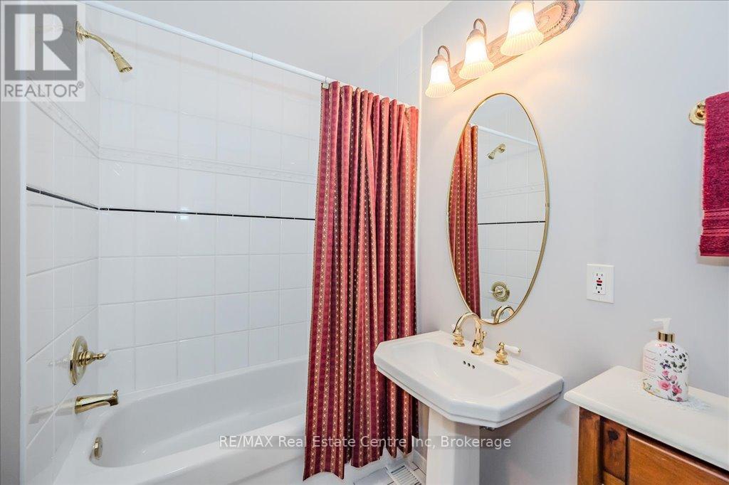 20 - 784 Gordon Street, Guelph, Ontario  N1G 5C8 - Photo 23 - X12037270